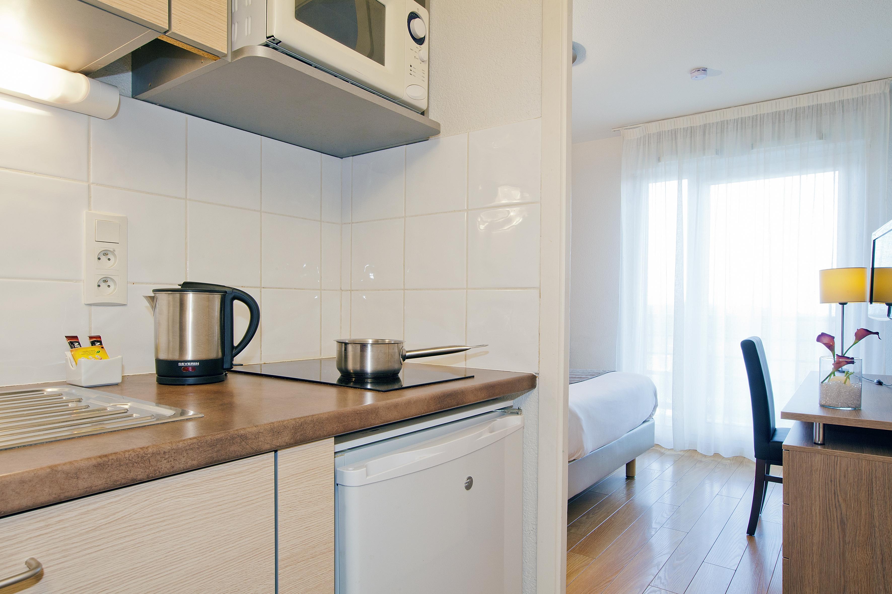 Aparthotel Sejours & Affaires Geneve Gex Les Rives Du Leman Exterior foto