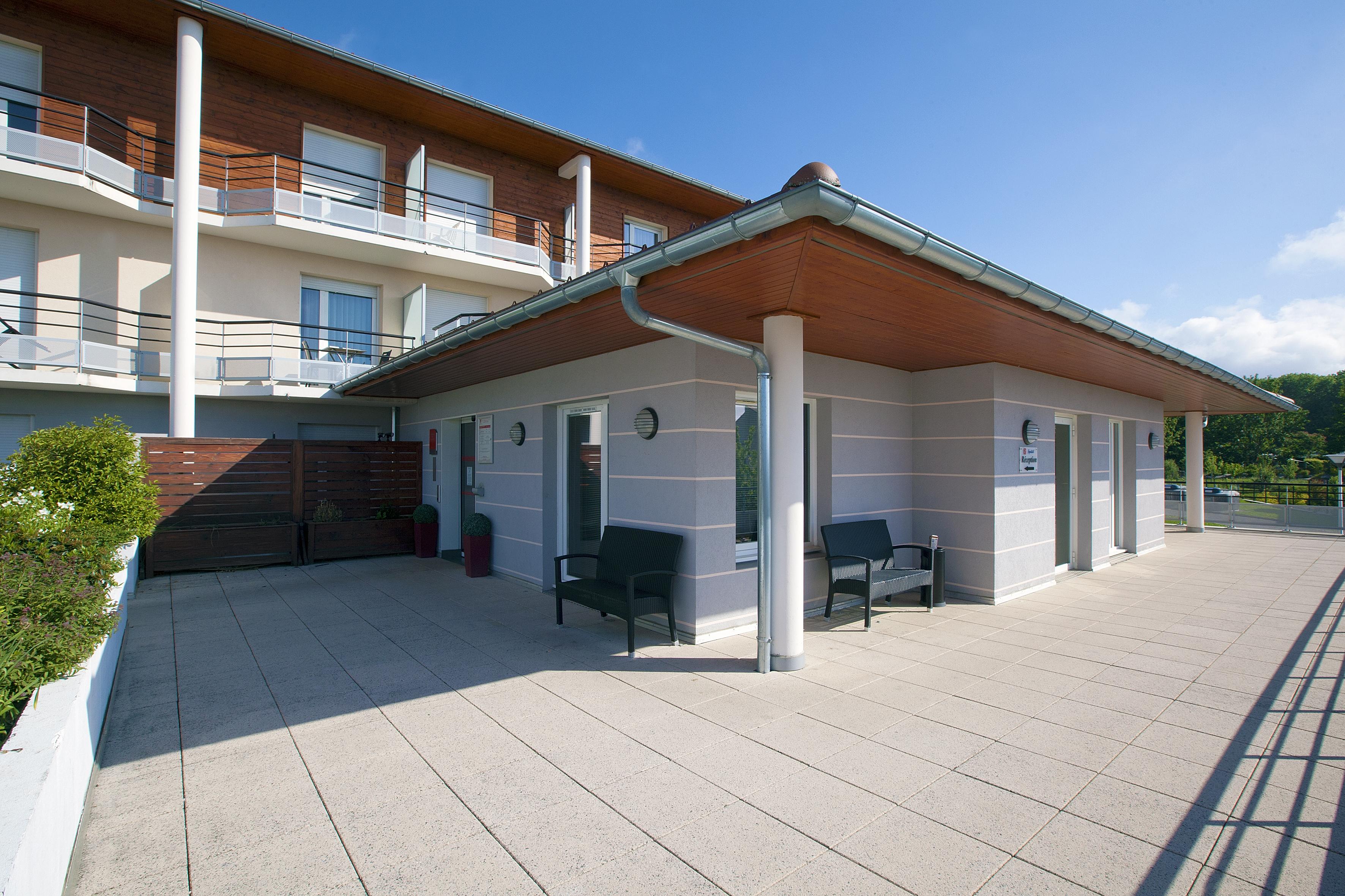 Aparthotel Sejours & Affaires Geneve Gex Les Rives Du Leman Exterior foto