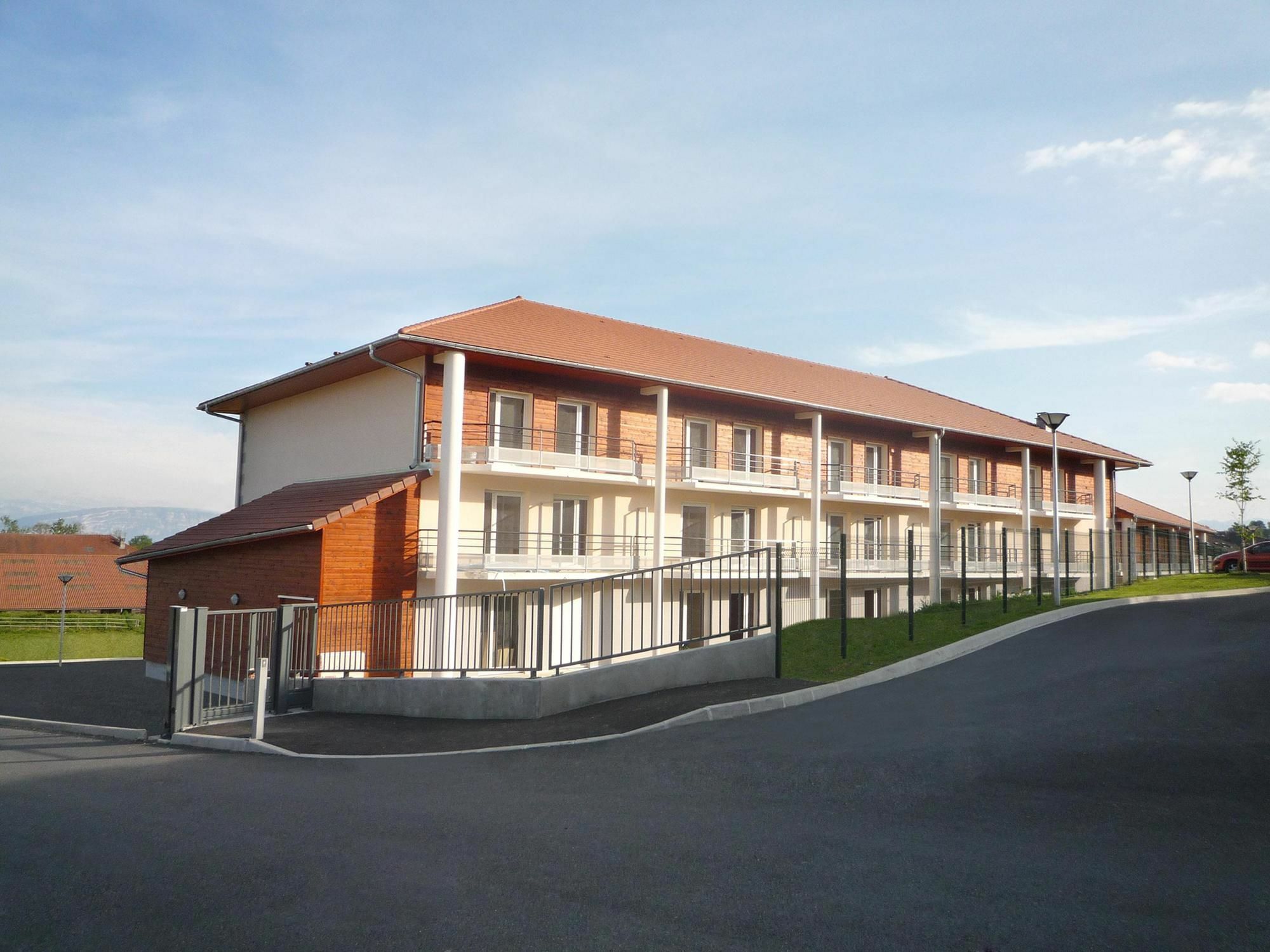 Aparthotel Sejours & Affaires Geneve Gex Les Rives Du Leman Exterior foto